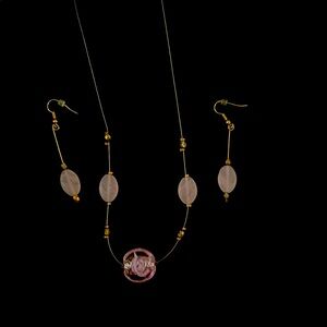 Avon Elegant Pink and Gold Jewelry Set